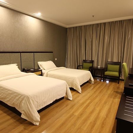 Metropolo Zhangjiagang Shazhou Park Екстер'єр фото